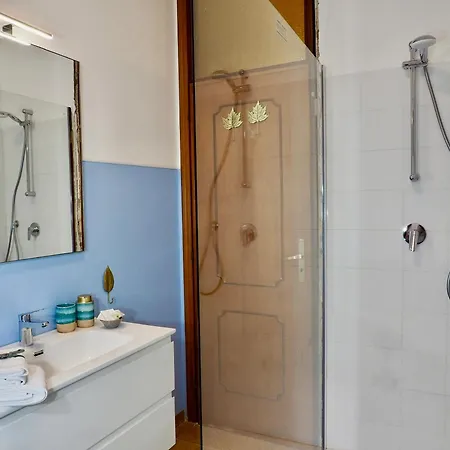 Casa Chicca - Bilocale Con Parcheggio Privato Appartement San Remo