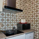 Casa Chicca - Bilocale Con Parcheggio Privato Appartement San Remo